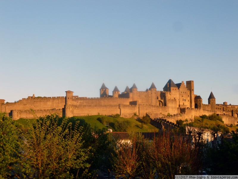 Sábado: Lastours, Carcasona: - Recorrido viaje a Francia, región de Languedoc (Castillos Cátaros) 5 Dias (5)