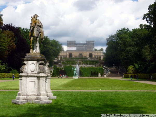 Potsdam. Palacio Orangerie
Potsdam. Palacio Orangerie
