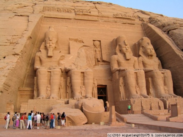 Templo de Ramsés II
Templo en honor de Ramsés II en Abu Simbel
