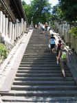 Subiendo al templo Kasuga Taisha