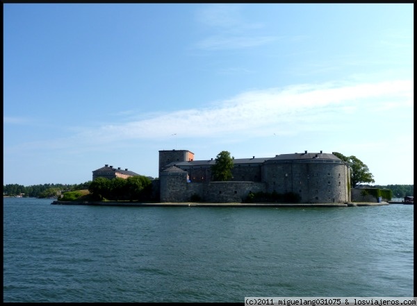 Fortaleza de Vaxholm
Fortaleza construida por Gustav Vasa en el siglo XVI para defender a la ciudad de Estocolmo
