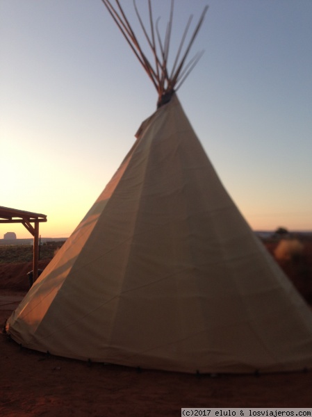 Tipi
Uno de los Tipis del Tipi Village, en Monument Valley
