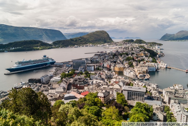 Vista de Alesund
Estas vistas es desde el mirador de Fjellstua, en el monte Aksla
