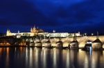 Castillo de Praga al anochecer
Praga Checa República Carlos Puente Stare Mesto Mala strana Castillo