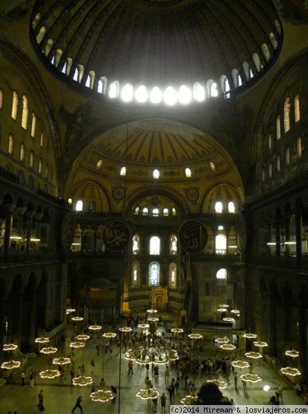 ESTAMBUL Interior de Santa Sofia
Vista general del interior de Santa Sofia
