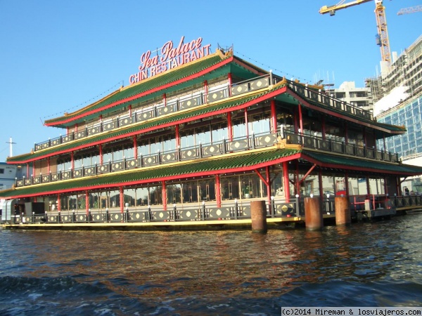 AMSTERDAM Restaurante chino flotante
Restaurante chino flotante en uno de los canales de Amsterdam
