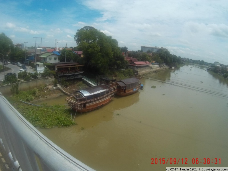 Tailandia y un poco de Camboya 2015 - Blogs de Tailandia - Vuelta a Bangkok, 3 dias, con excursion por mi cuenta a Ayuthaya (2)