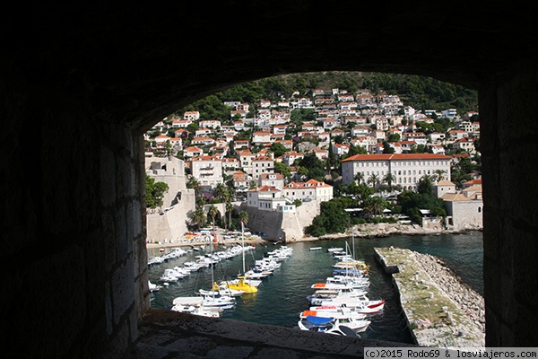 Puerto viejo de Dubrovnik
Puerto viejo de Dubrovnik desde la muralla
