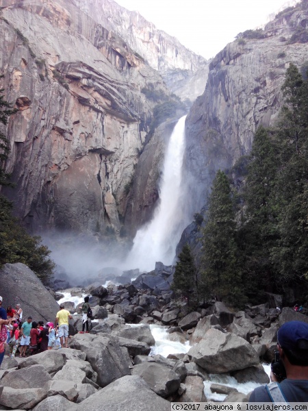 Yosemite falls (lowers)
Impresionante el chorro de agua
