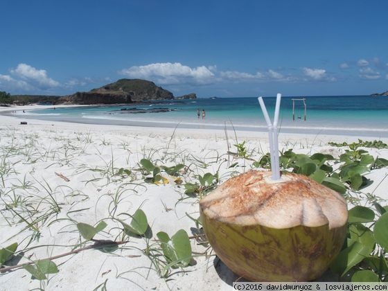 Playa Tanjing Ann. Kuta Lombok
Playa de Tanjing Ann, a 3km de Kuta Lombok
