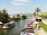 Empuriabrava
Empuriabrava, Esta, Costa, Brava, Muga, Venecia, bella, ciudad, tiene, unos, canales, para, navegación, puerto, viviendas, hotelería, todas, categoría, ubicadas, orillas, río, lógicas, diferencias, existen, especie, miniatura