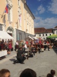 Eslovenia Radovlica Mercado
Eslovenia, Radovlica, Mercado, Vemos, Robin, Hood, medieval, esta, bonita, localidad, unos, chicos, aspirantes