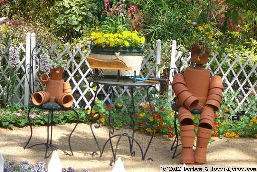 Jardin Botanico de Jeju
Figuras con macetas en el Jardin Botanico de Jeju, Corea del Sur
