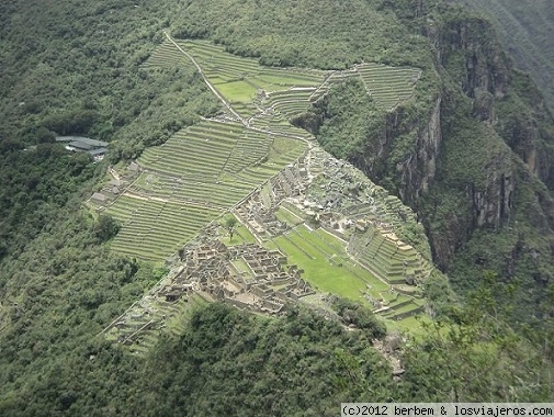Machu Pichu
Vista de la ciudadela de Machu Pichu desde la cima del Huayna Picchu

