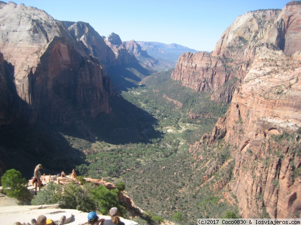 Angels Landing II
Vista desde arriba de Angels Landing
