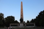 Monumento socialista en el parque de Borisova Gradina.