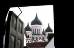 Tallinn, Estonia. Torres de la catedral de Alexander Nevsky desde la catedral de Santa María.
Tallinn Estonia