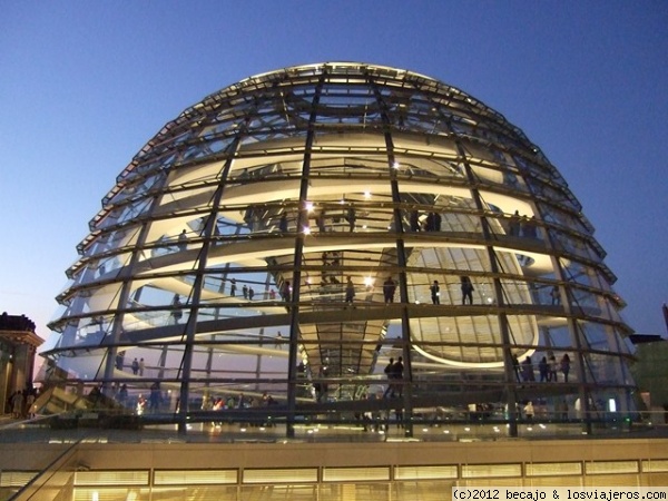 Berlín - Cúpula del Parlamento
Cúpula del Parlamento, de Lord Norman Foster
