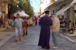 Ambiente callejero en la isla de Andros en 2009