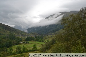 ACUEDUCTO DE GLENFINNAN
Vista del acueducto de Glenfinna (Harry Potter) desde el Centro de visitantes del Monumento al Higlander
