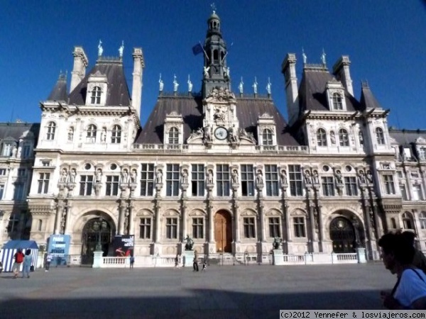 Hotel de Ville. París
Hotel de Ville en París
