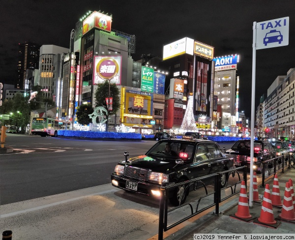 Calles de Tokio. Ikebukuru
Típica calle de Tokio nocturno, con luminosos por doquier.
