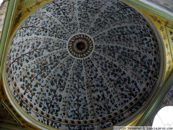 Harem Palacio Topkapi.-
Detalle de la cúpula de una de las salas del harem de Topkapi
