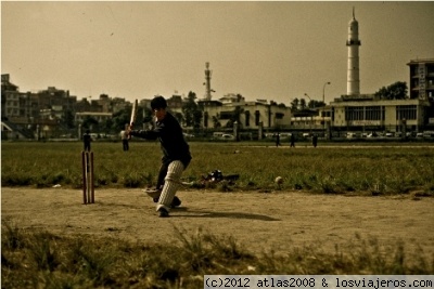 Cricket en Kathmandu.
Partido de cricket en un parque de Kathmandu.

