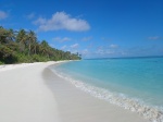 Playa esquina con Bikini Beach