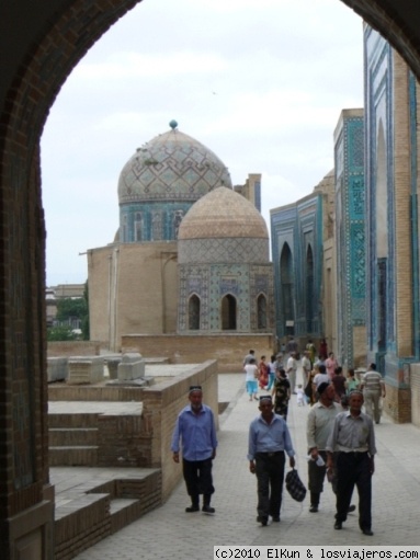 Shah-i-Zinda
Shah-i-Zinda, mausoleos de los buenos buenos y gente mayor uzbeka
