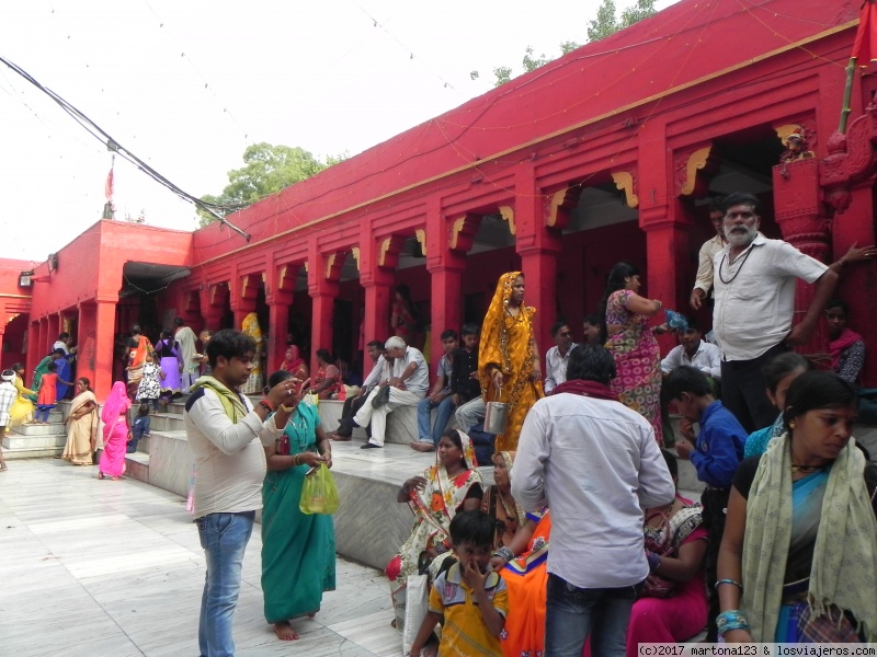 OCTAVA ETAPA: VARANASI: GAHTEANDO LA CIUDAD - INDIA POR LIBRE. INDESCRIPTIBLE (4)