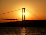 Puente del Bosforo Estambul.
Puesta de sol puente Estambul