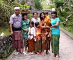 Familia Balinesa- Gunung Kawi- Bali