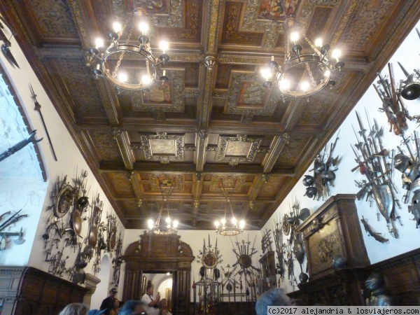 Castillo de Peles
Sala de Armas. Interior Castillo de Peles
