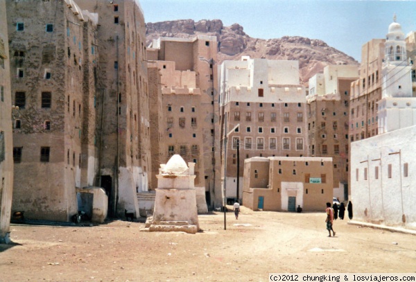 más de shibam, la manhattan del desierto
más rascacielos de barro de shibam
