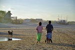 pareja con carrito de bebé de paseo por la playa
paseo pareja playa Valizas Uruguay