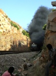 combustión de tren indio por el Rajasthan
