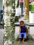 que pesao con la cámara el guiri este!
niño Tortuguero Costa Rica