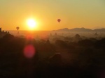 Amanecer en Bagan