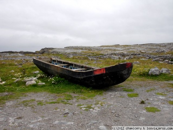 Currach
Currach, tradicional lancha irlandesa en Inishmore, Islas Aran, Condado de Galway
