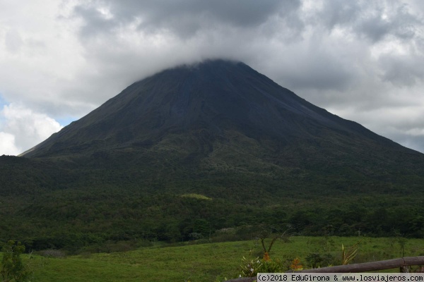 Vocán Arenal Costa Rica
UImagen del volcàn Arenal (La Fortuna) Costa Rica
