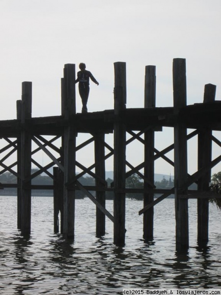 U Bein Bridge - Amarapura
El puente de teca más largo del mundo (1200 metros)
