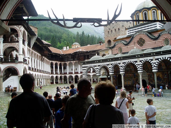 Monasterio de Rila
Vista panorámica de este famoso monasterio. Fue destruido casi en su totalidad y está reconstruido
