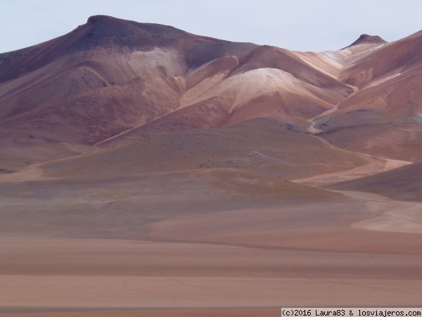 Desierto de Siloli
Seguimos el viaje por el Altiplano, rumbo sur.
