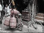 Bicicleta del gas-wallah. Old Delhi