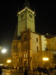 Torre del Ayuntamiento en la Plaza de la Ciudad Vieja de Praga