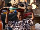 Ir a Foto: Vendedor -Gaoua - Burkina 
Go to Photo: Seller -Gaoua - Burkina