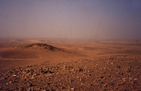 Paisaje del desierto del Sahara en Guelb er Richat. - Gelb er Richat are a unknown-origen craters.