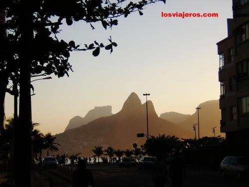 Pan de Azucar al atardecer - Rio de Janeiro - Brasil - Brazil.