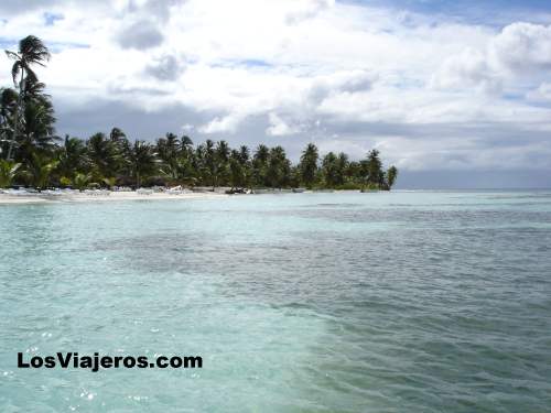 Vista de una playa de isla Saona - Punta Cana - Dominicana Rep.